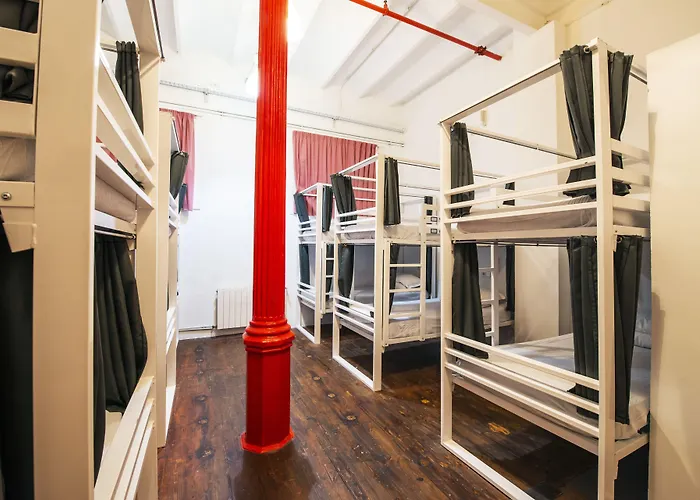 Albergue Safestay Gothic Barcelona