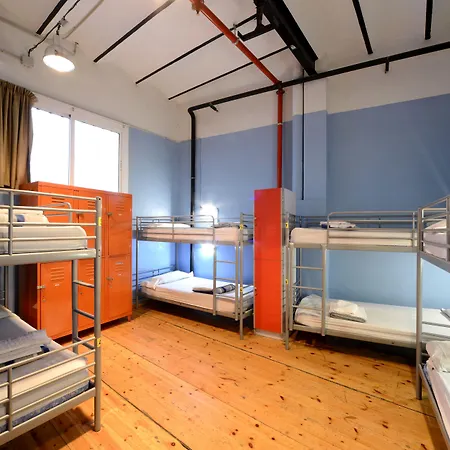 Хостел Safestay Gothic