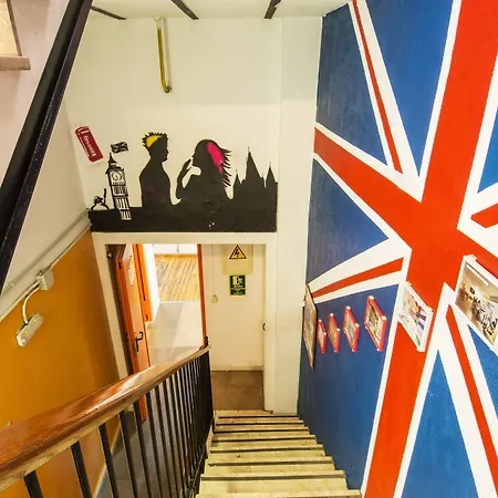 Safestay Gothic Vandrarhem *