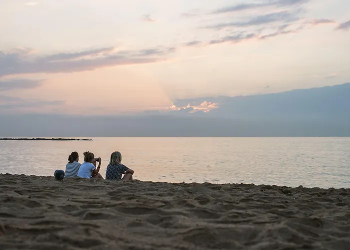 Safestay Gothic Hostel *